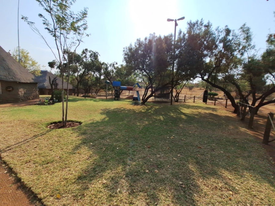 5 Bedroom Property for Sale in Koster North West